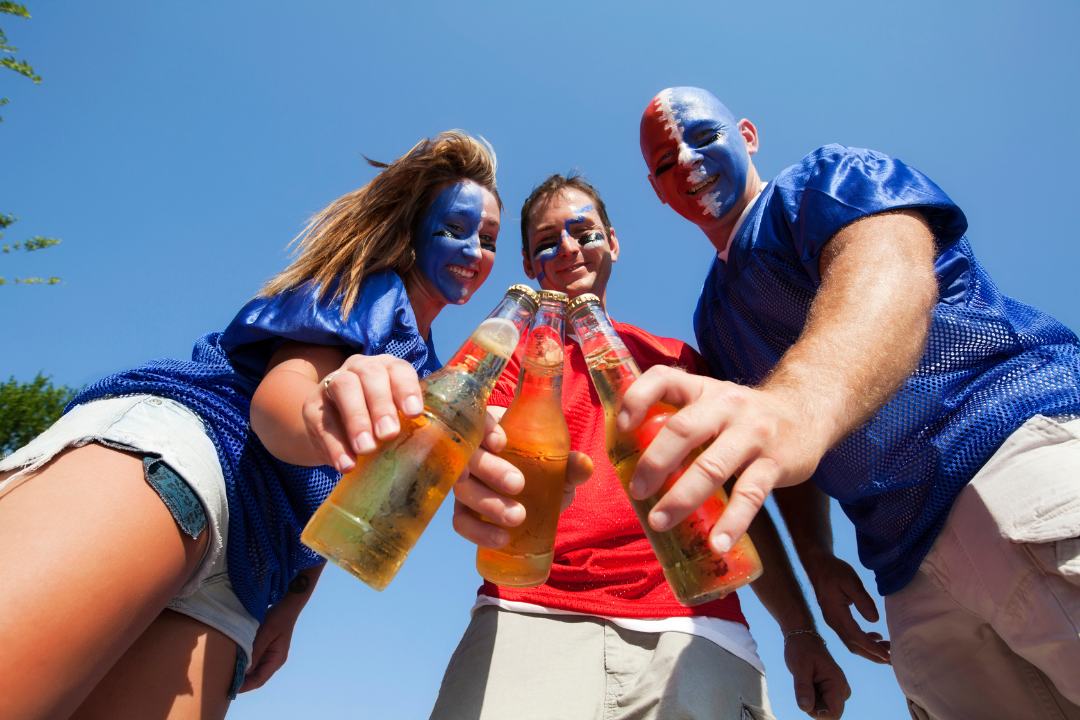 Top 5 Tips To Beat The Heat While Tailgating